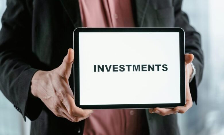 corporate investment forecast analysis